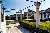 Volta Mantovna: Giardini all'Italiana di Palazzo Gonzaga Guerrieri
